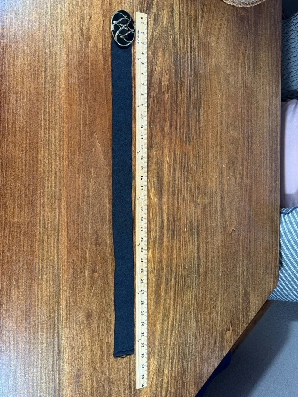 Vintage Elastic Black Waist Belt with Decorative Gold-Tone Oval Buckle
